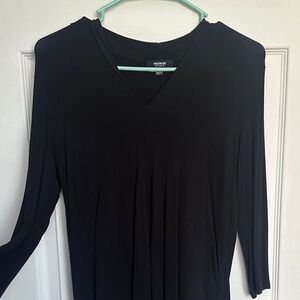 Black V-Neck 3/4 Length Sleeved Shirt
